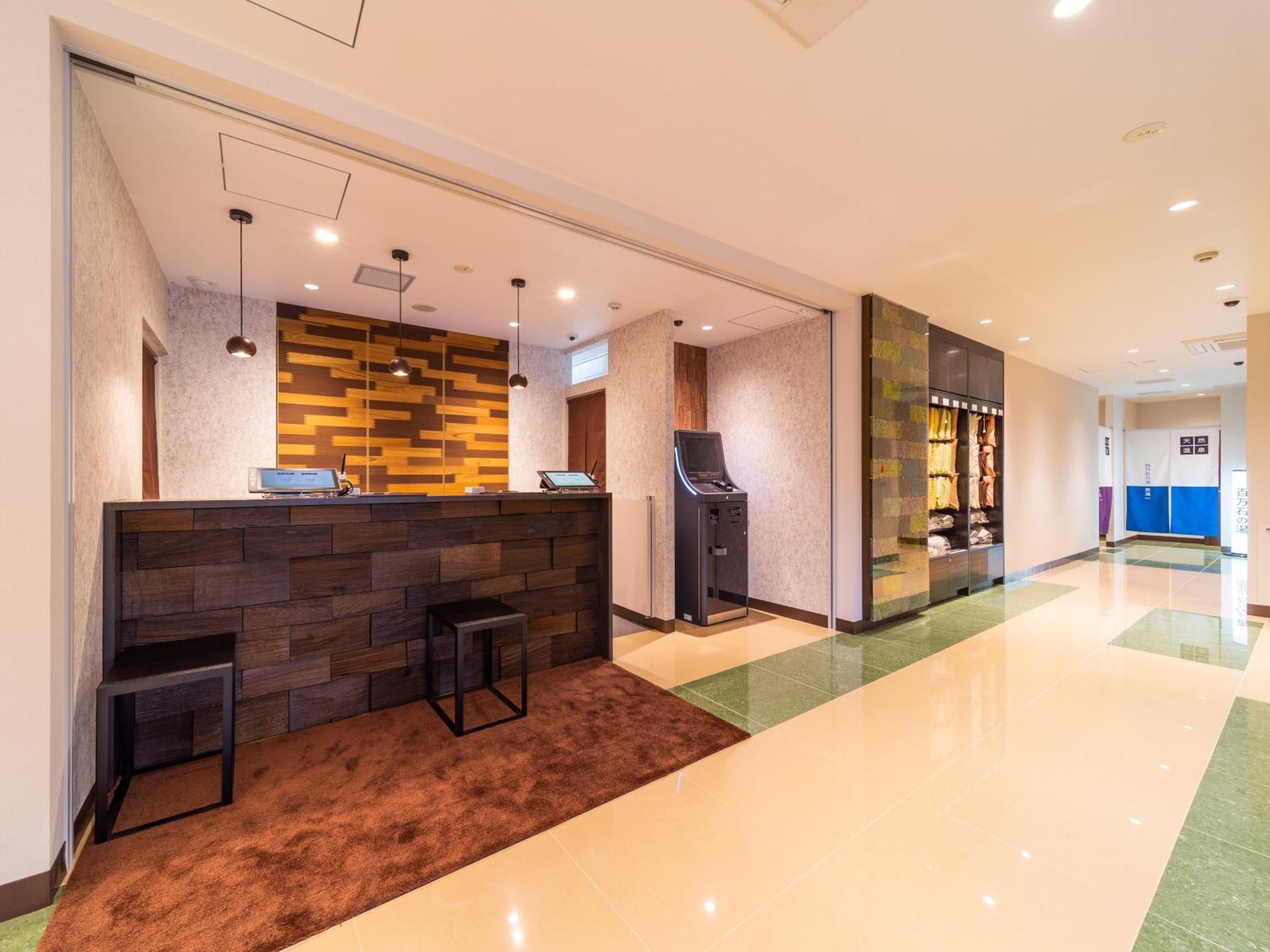 Super Hotel Yahaba Station East Exit Bagian luar foto